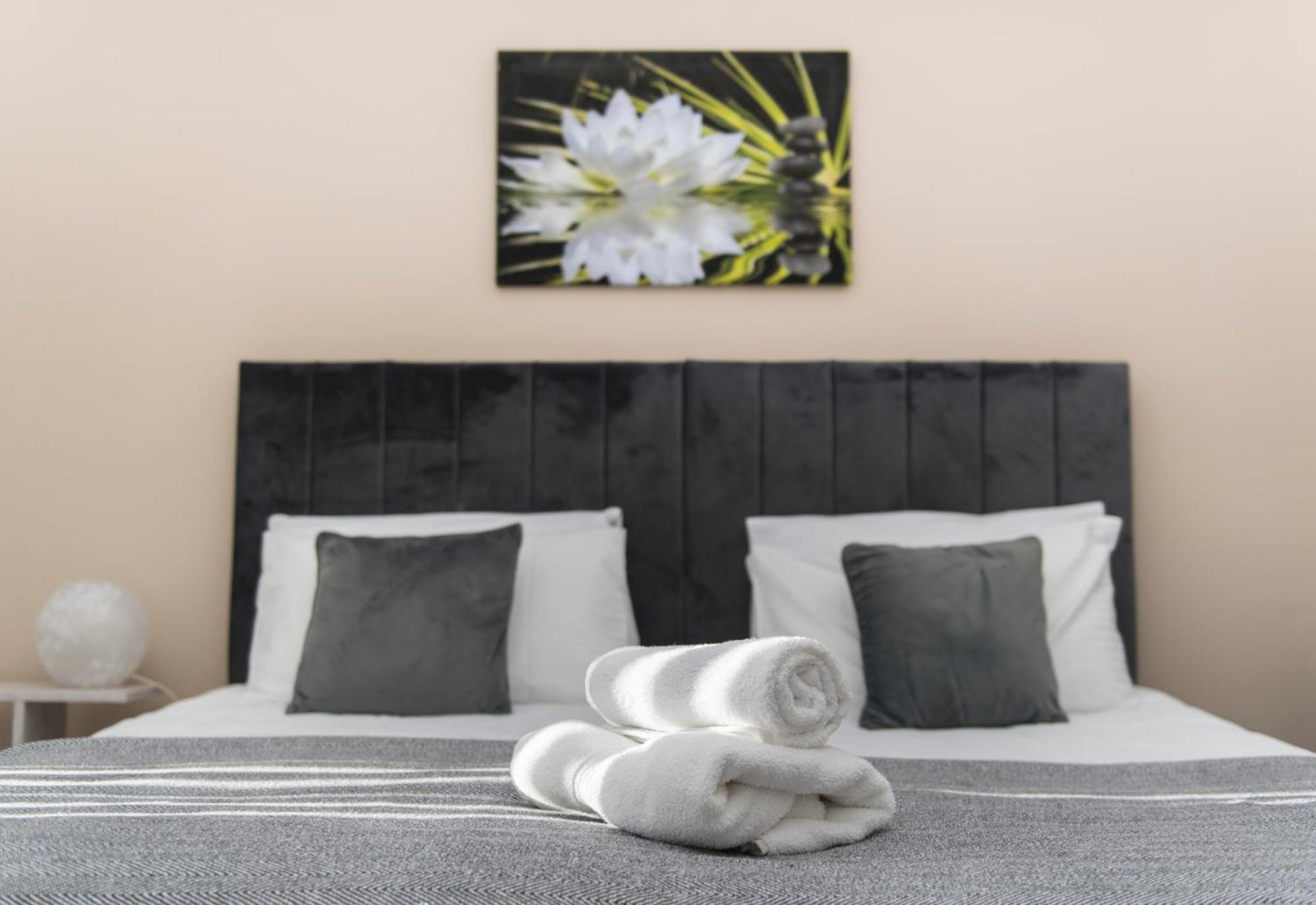 Cozy Studio Flat For Rent Lägenhet Preston  Exteriör bild